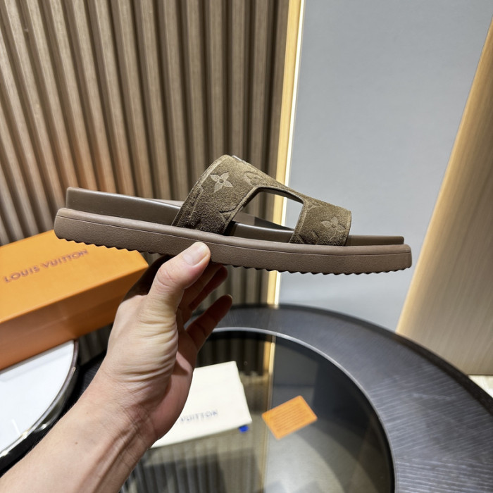 L0VT SANDAL