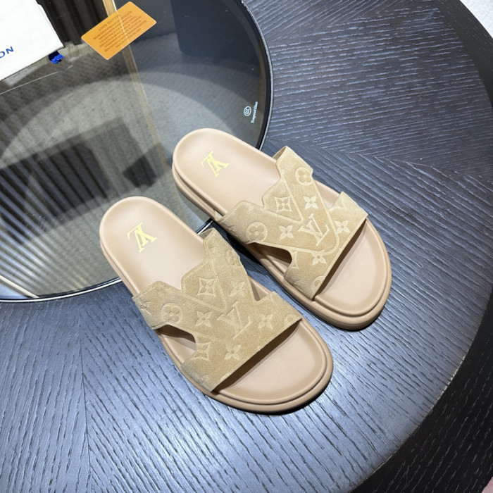 L0VT SANDAL