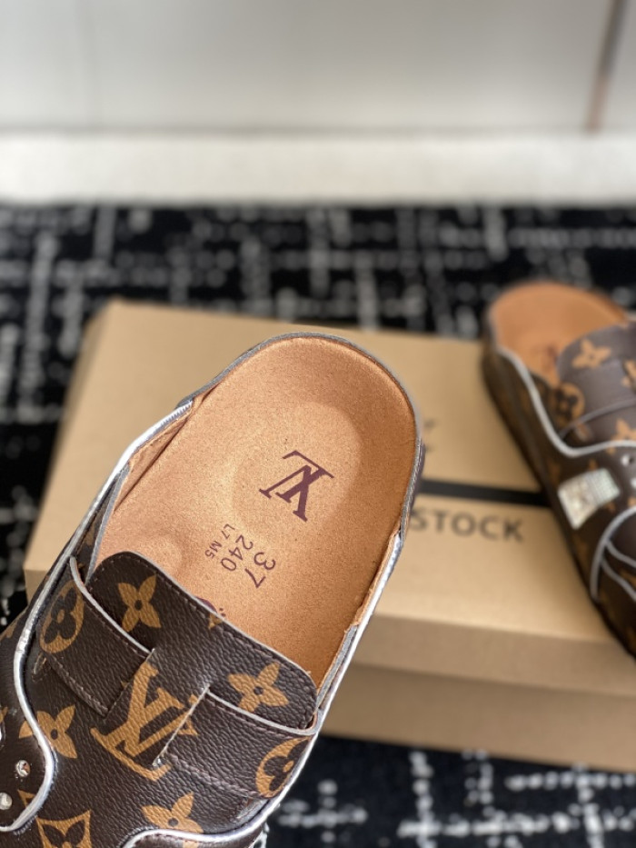 L0VT SANDAL