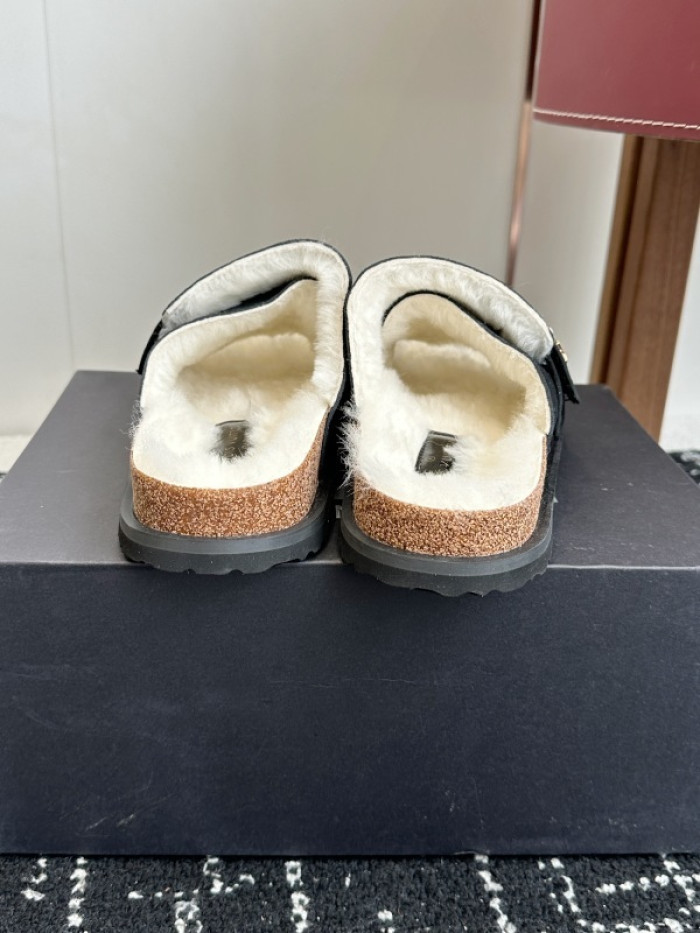 L0VT SANDAL