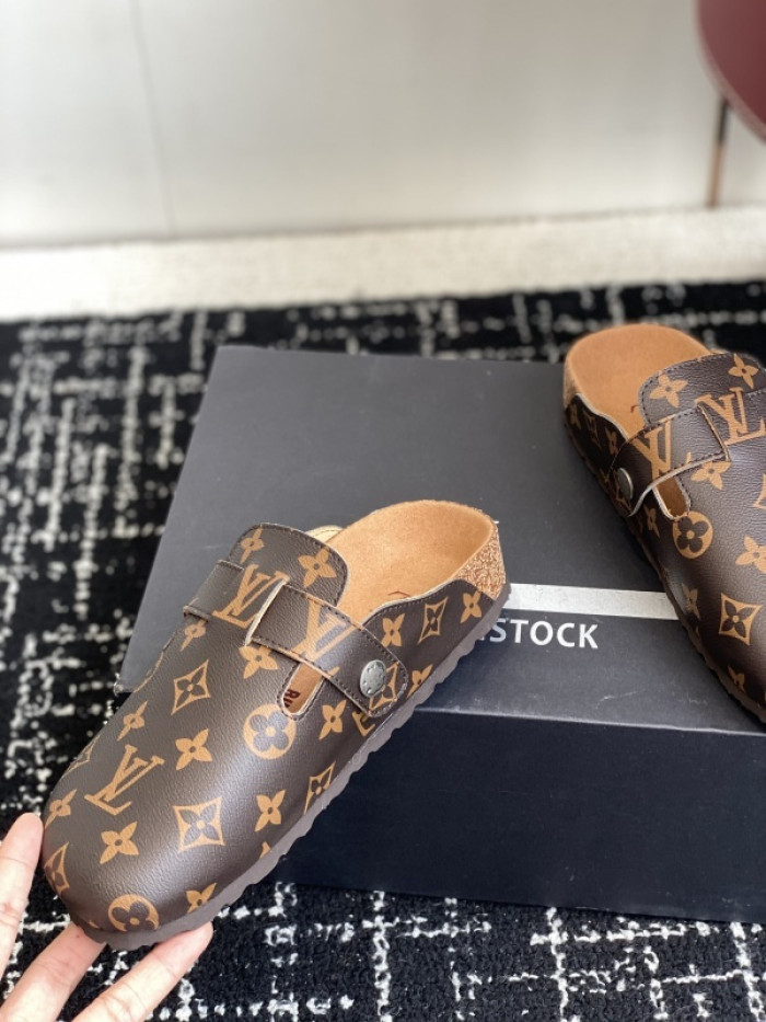 L0VT SANDAL