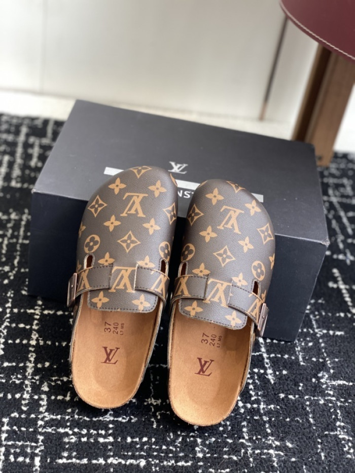 L0VT SANDAL