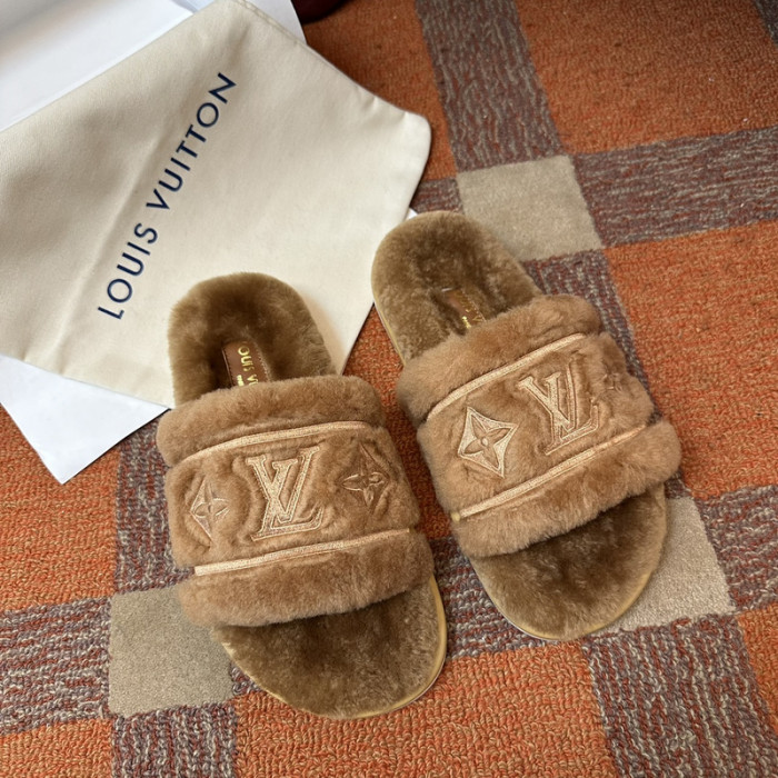 L0VT SANDAL