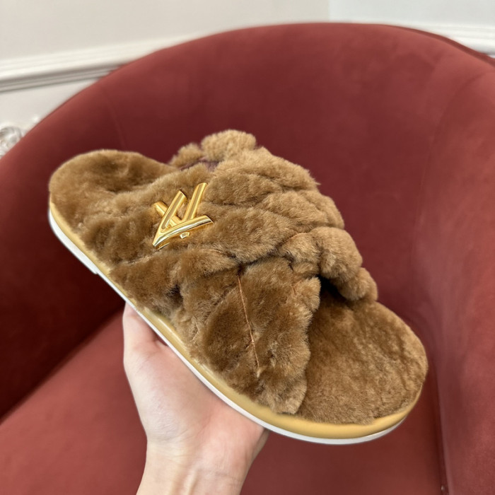 L0VT SANDAL