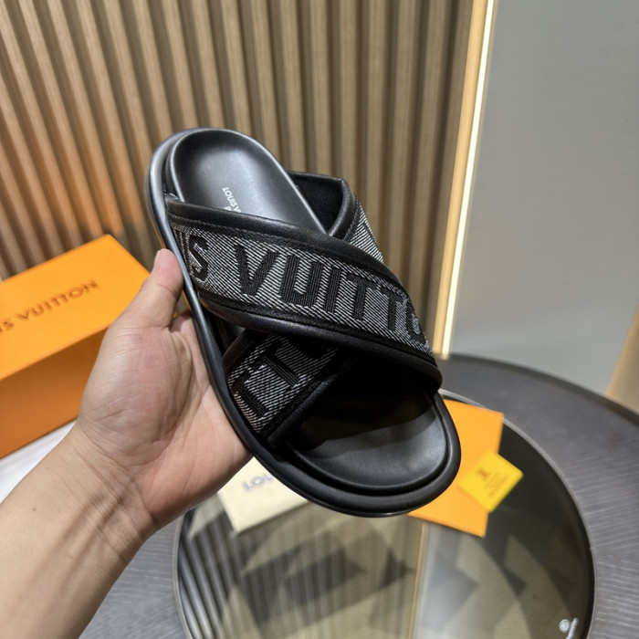 L0VT SANDAL