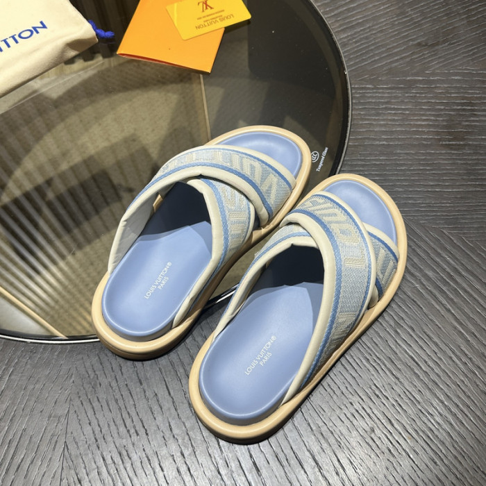 L0VT SANDAL