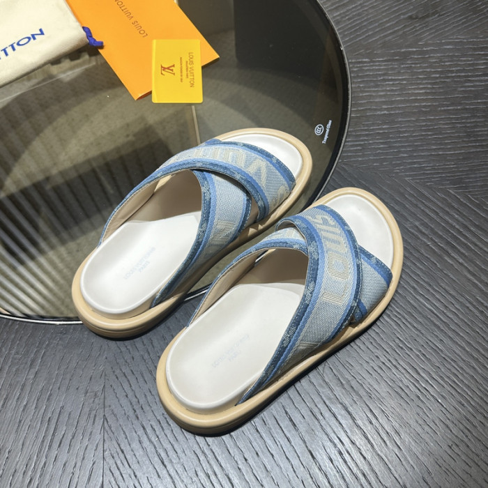 L0VT SANDAL