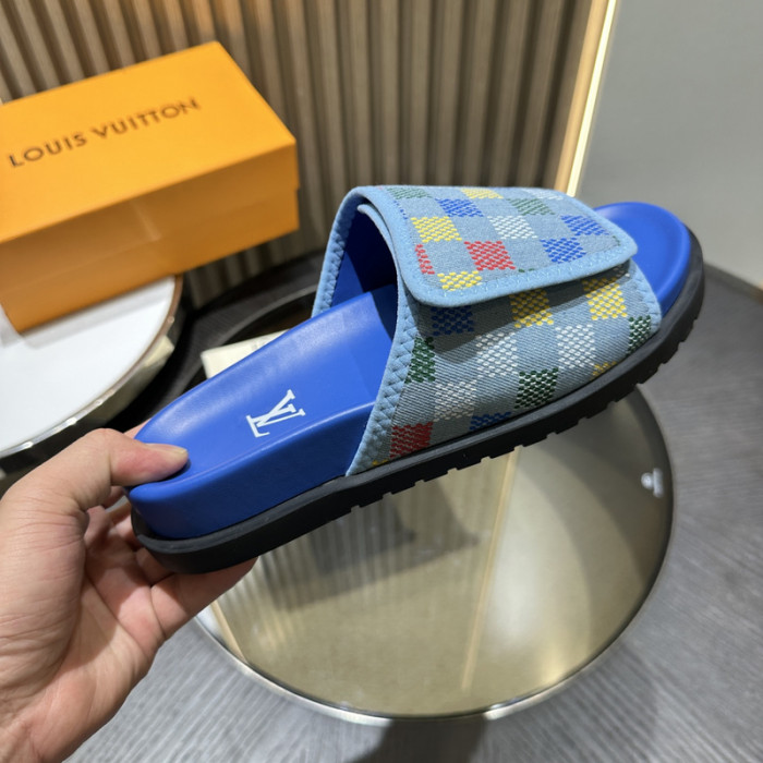 L0VT SANDAL