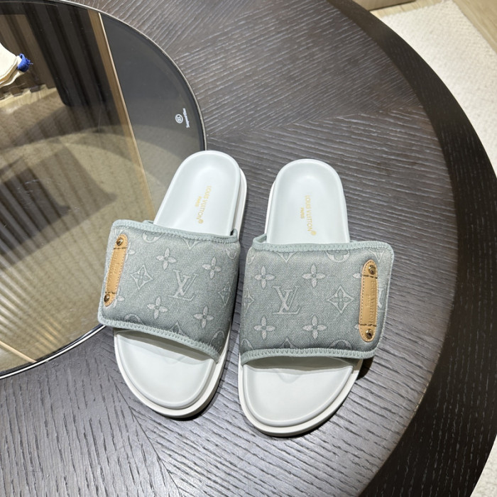 L0VT SANDAL