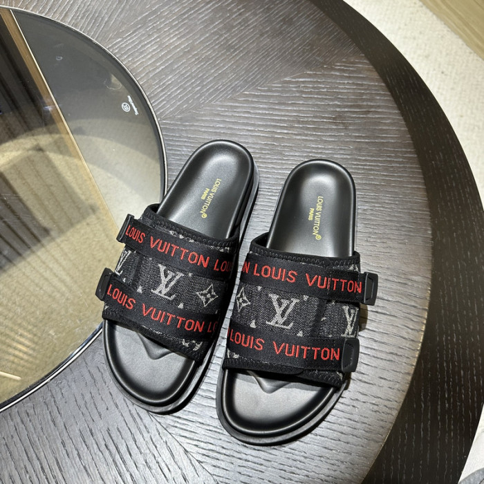 L0VT SANDAL