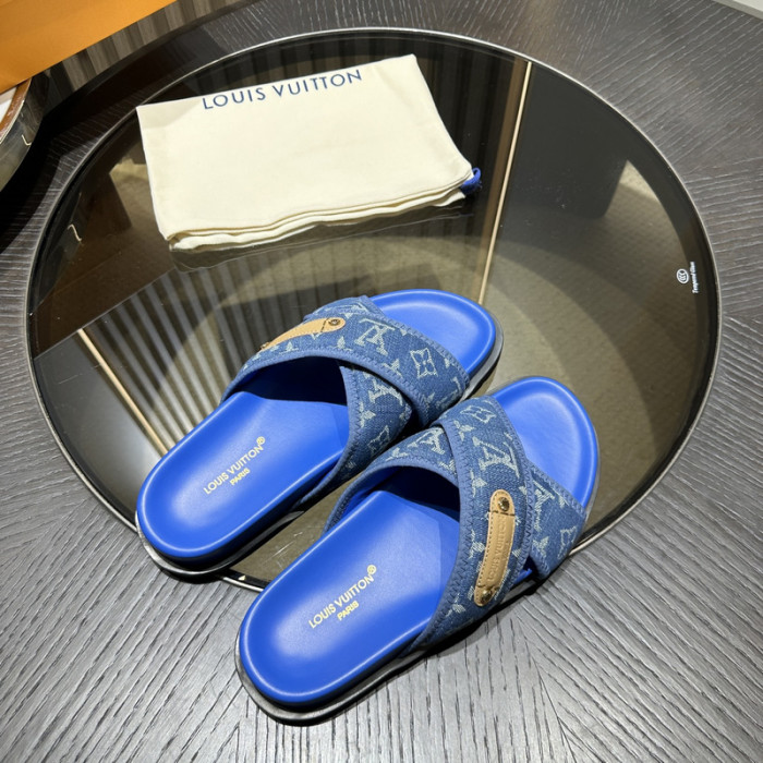 L0VT SANDAL