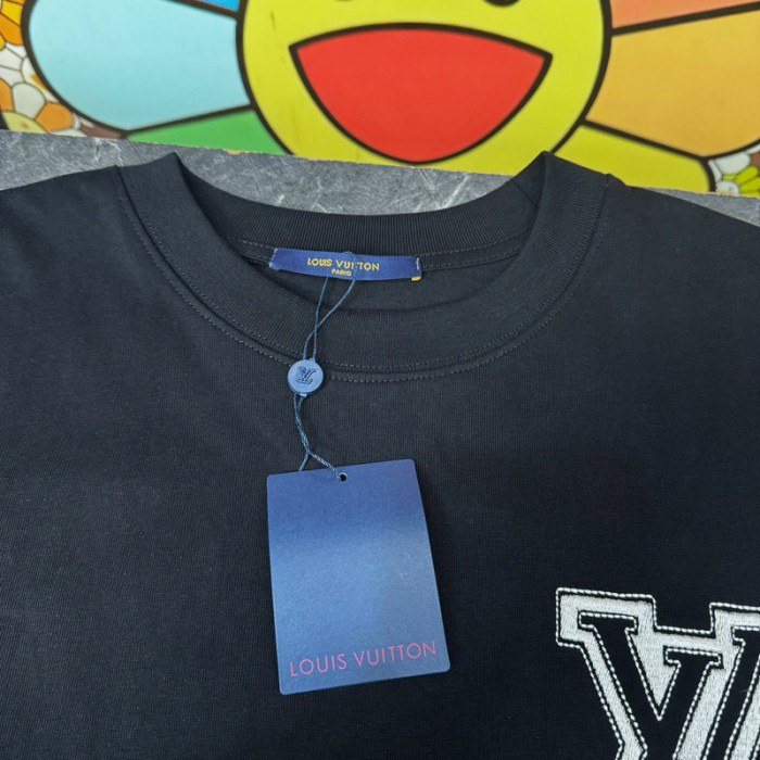 L0VT SHIRT