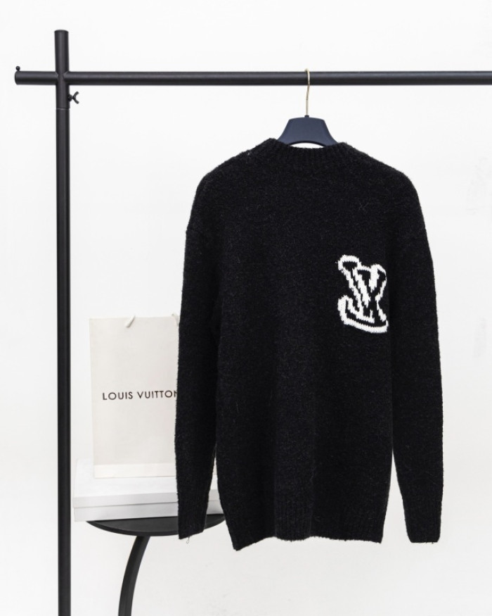 L0VT SHIRT
