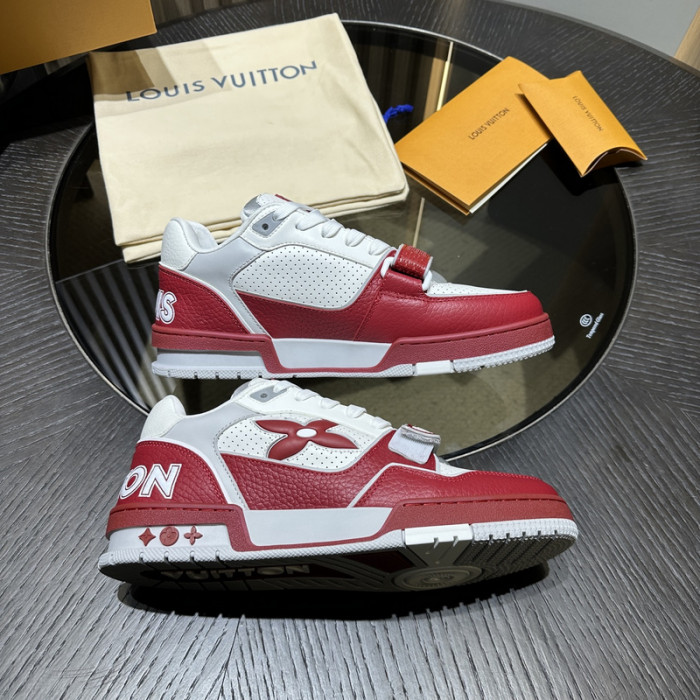 L0VT SNEAKER