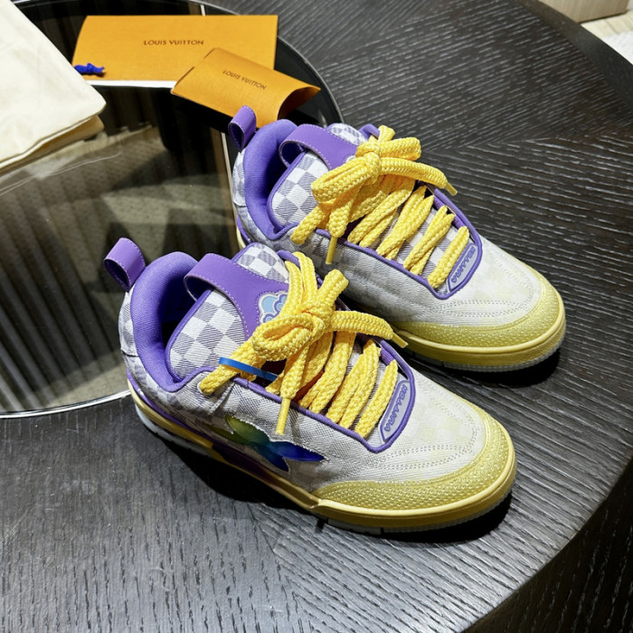 L0VT SNEAKER