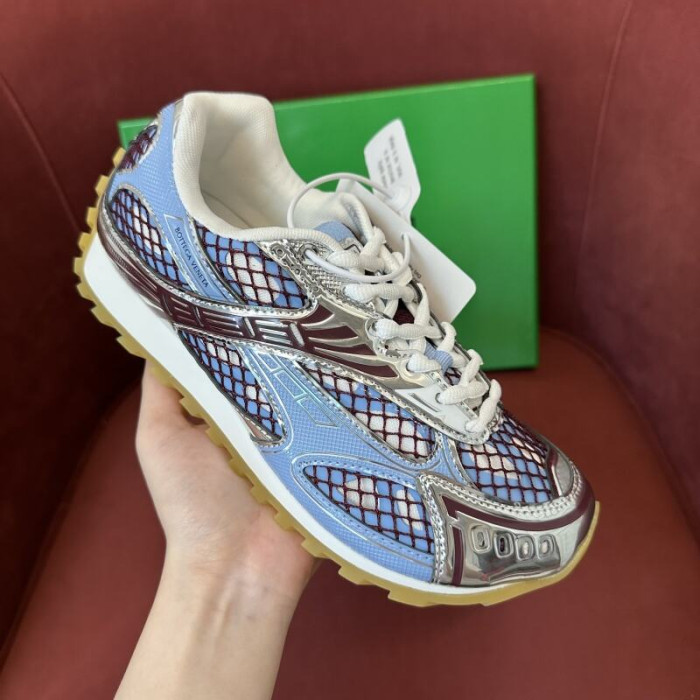 BV sneaker