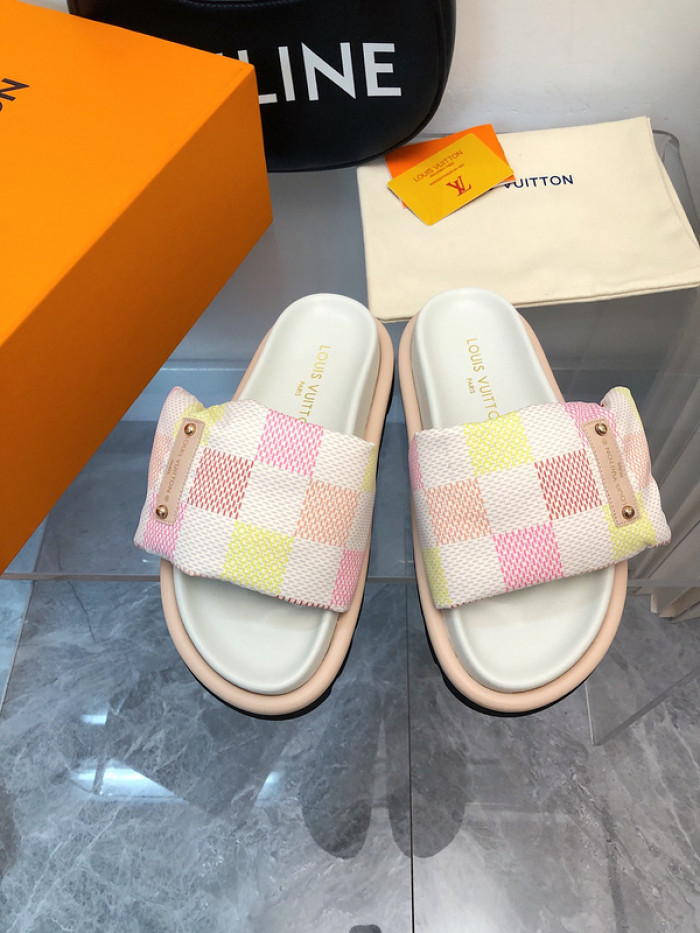 L0VT SANDAL