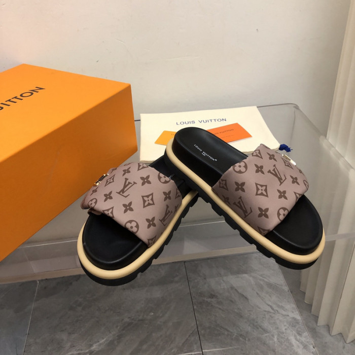 L0VT SANDAL