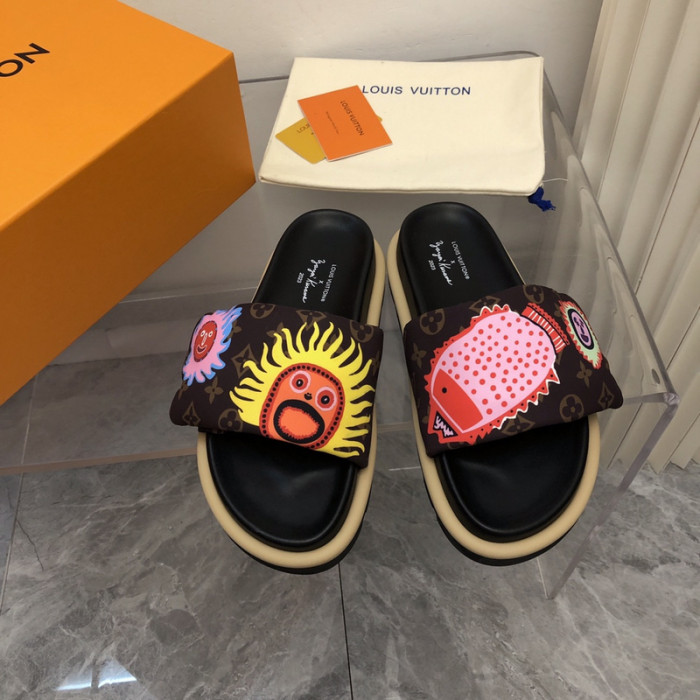 L0VT SANDAL