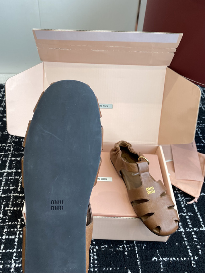 M1U SANDAL