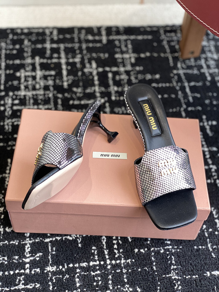 M1U SANDAL