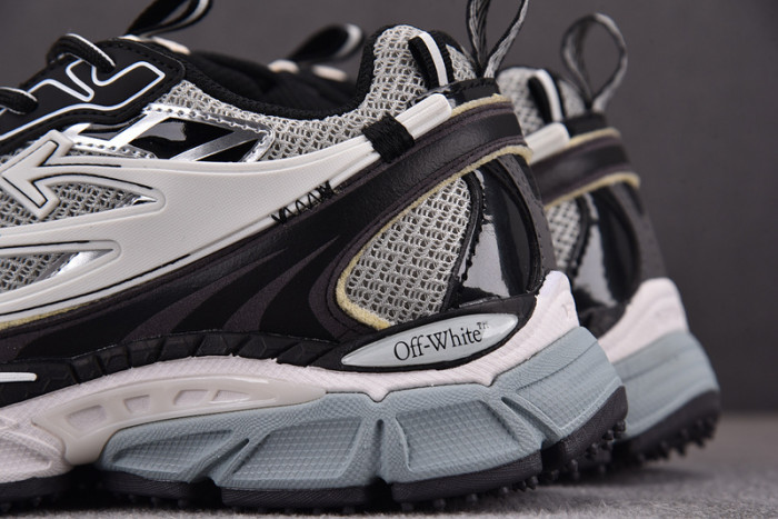 OFW SNEAKER
