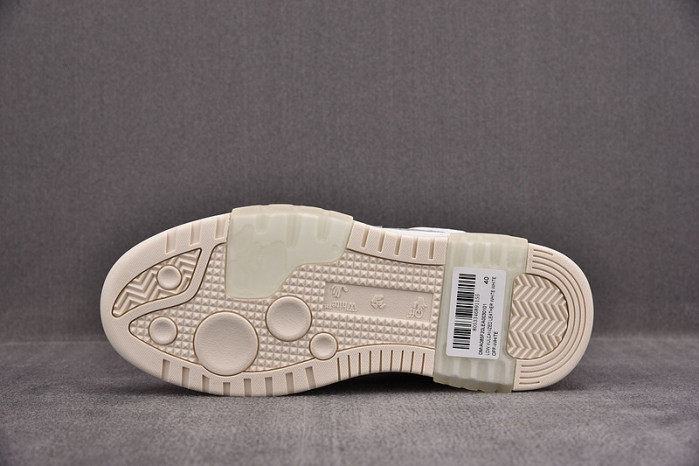 OFW SNEAKER