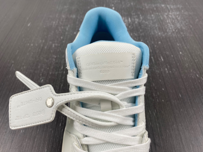 OFW SNEAKER