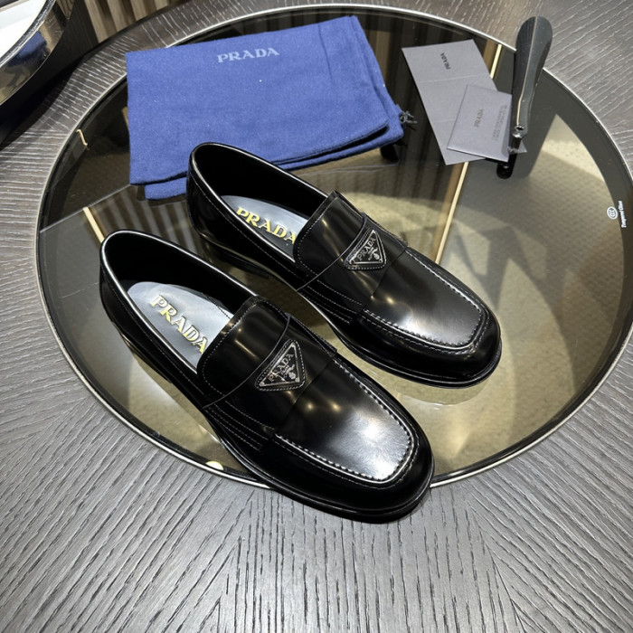 PRAD SNEAKER