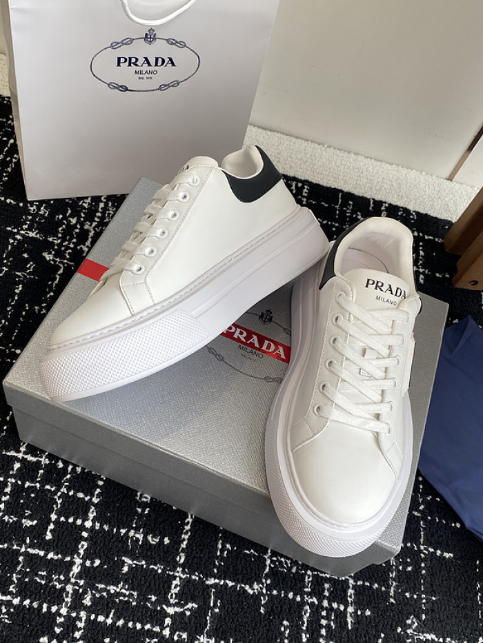PRAD SNEAKER