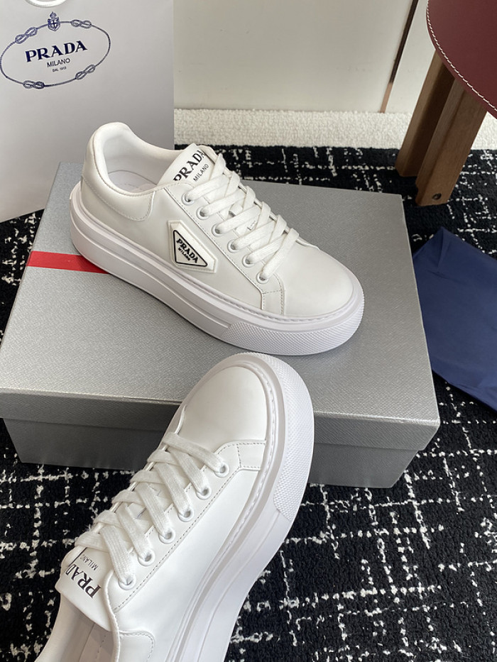 PRAD SNEAKER